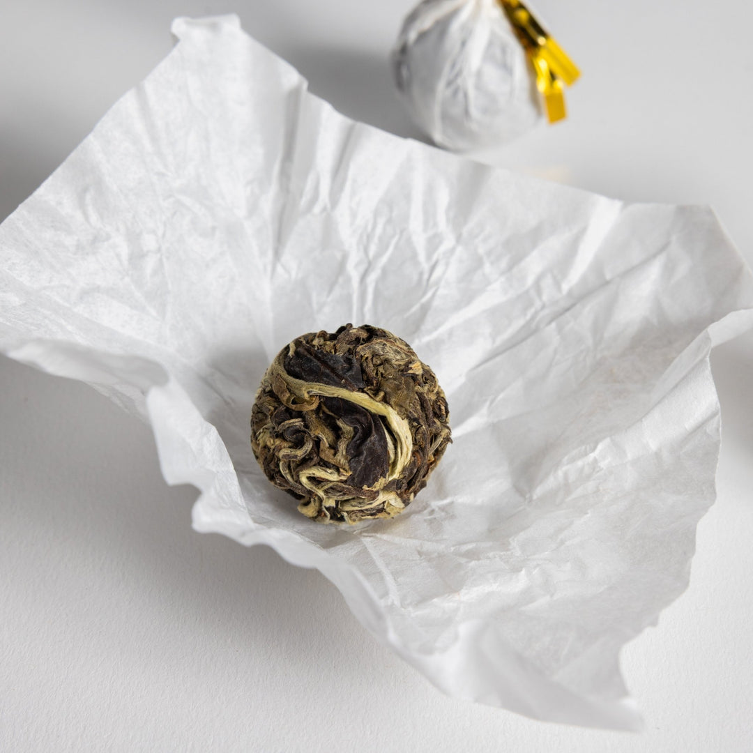 White Dragon Ball - The Tea Centre of Stockholm